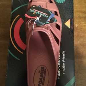 NWT, Sketchers Foamies Meander, Rose, washable, size 9